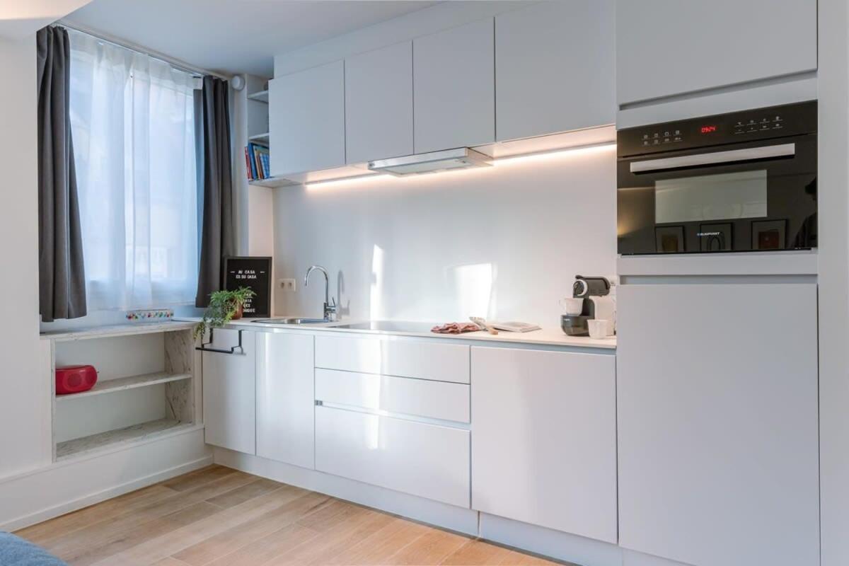 Huswell - Cosy Apartment On Top Location In De Haan Eksteriør bilde