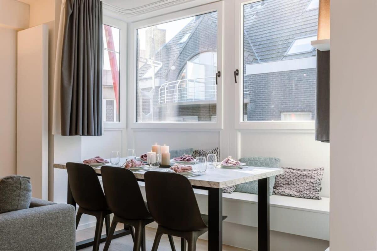 Huswell - Cosy Apartment On Top Location In De Haan Eksteriør bilde